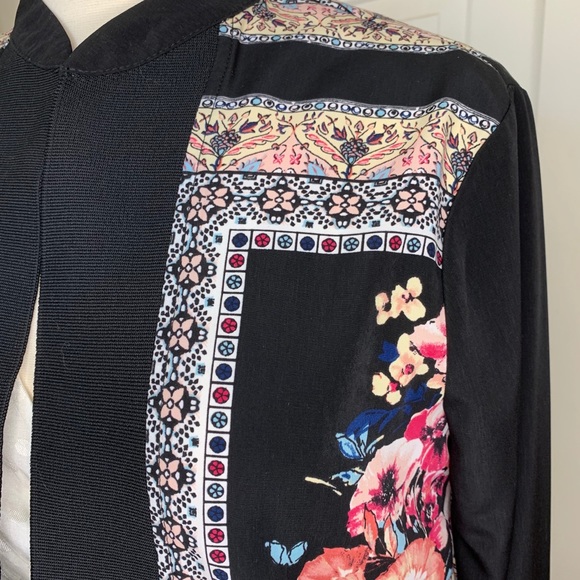 🍓NWT IZ Byer Beautiful Floral Jacket - Picture 6 of 16